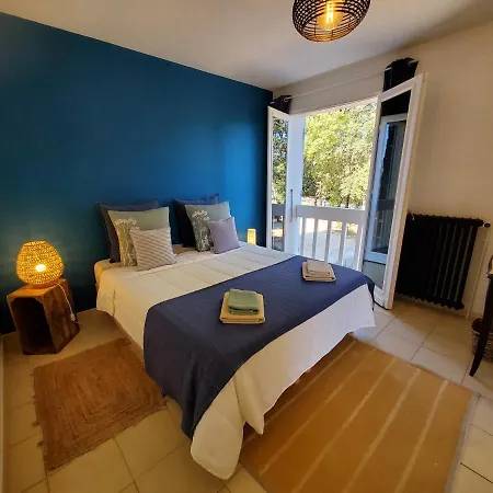 Guest house La Fontaine Au Loup *