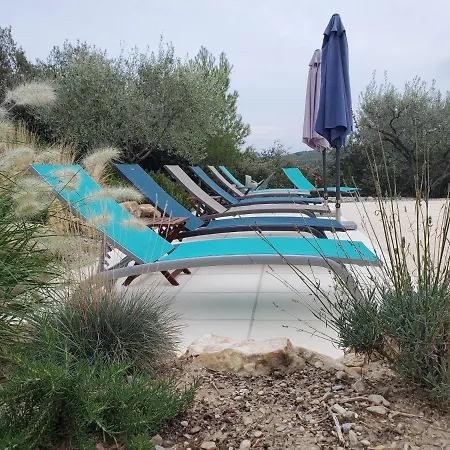 Guest house La Fontaine Au Loup