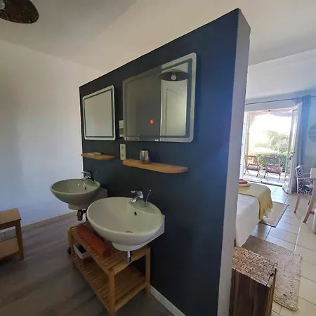 Guest house La Fontaine Au Loup *